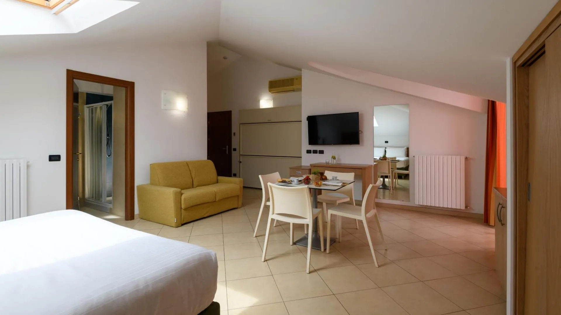 Hotel & Apartments Sasso Diano Marina