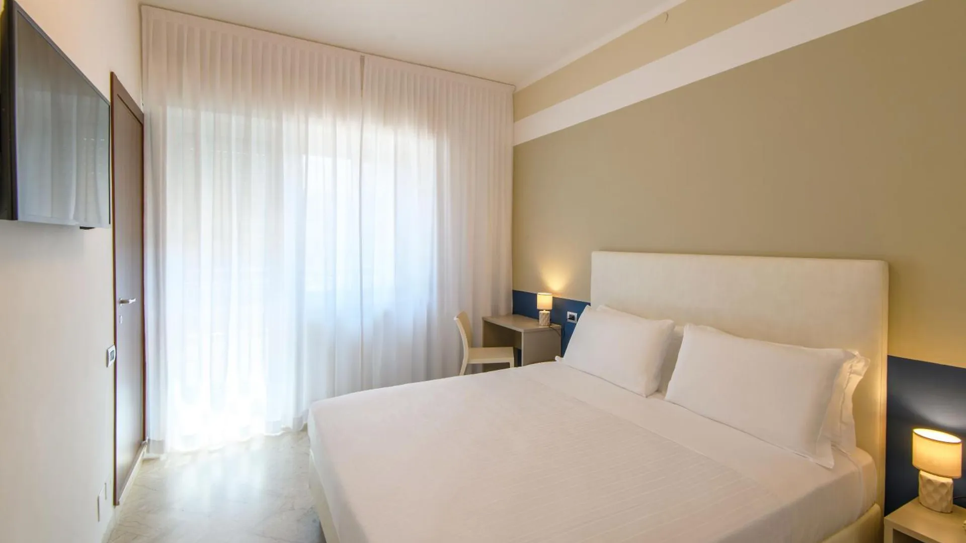 Hotel & Apartments Sasso Diano Marina