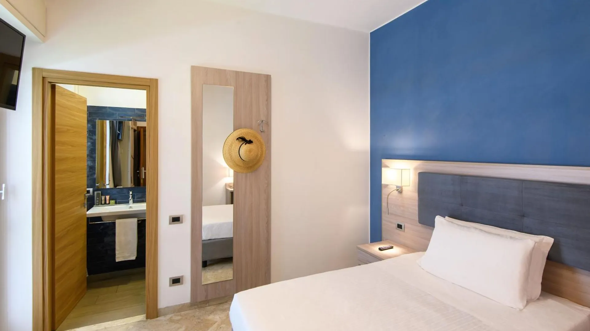 Hotel & Apartments Sasso Diano Marina