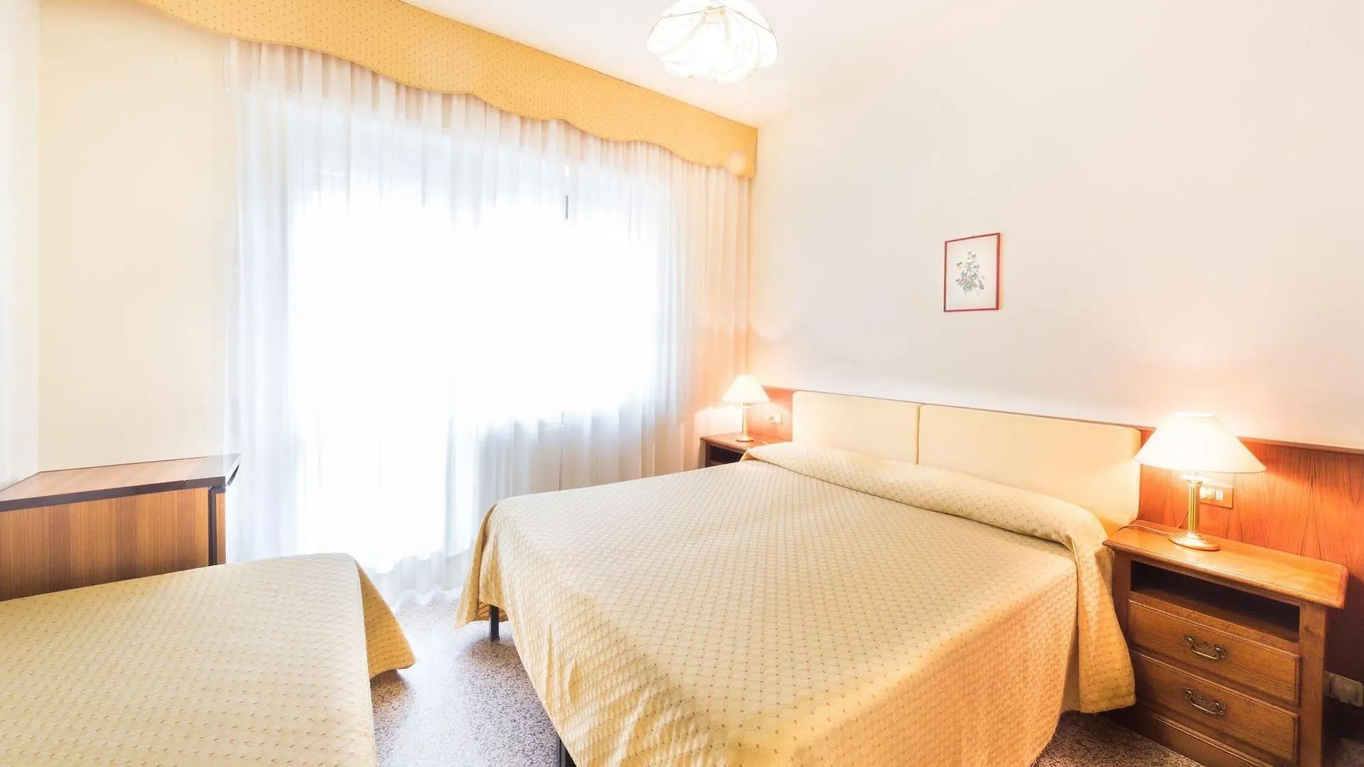 Hotel & Apartments Sasso Diano Marina